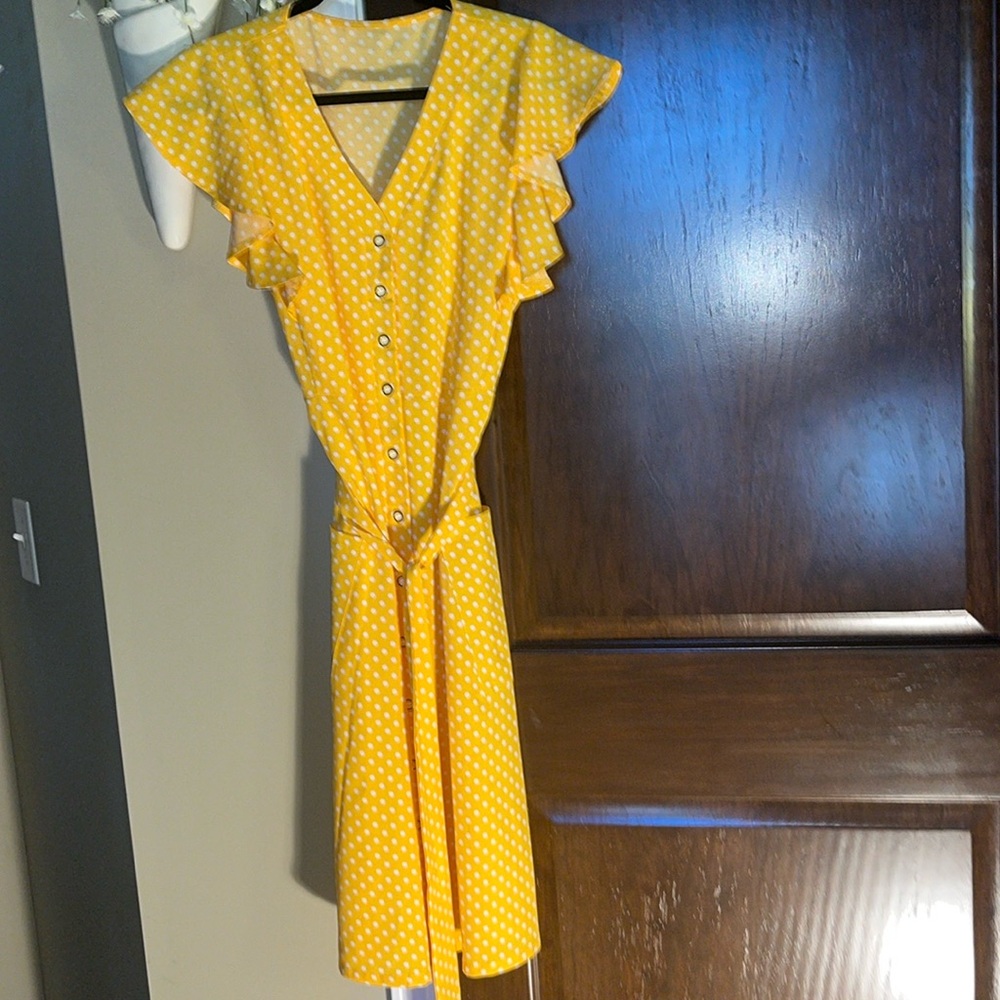 Flirty Summer MIDI Dress Size Large NWOT